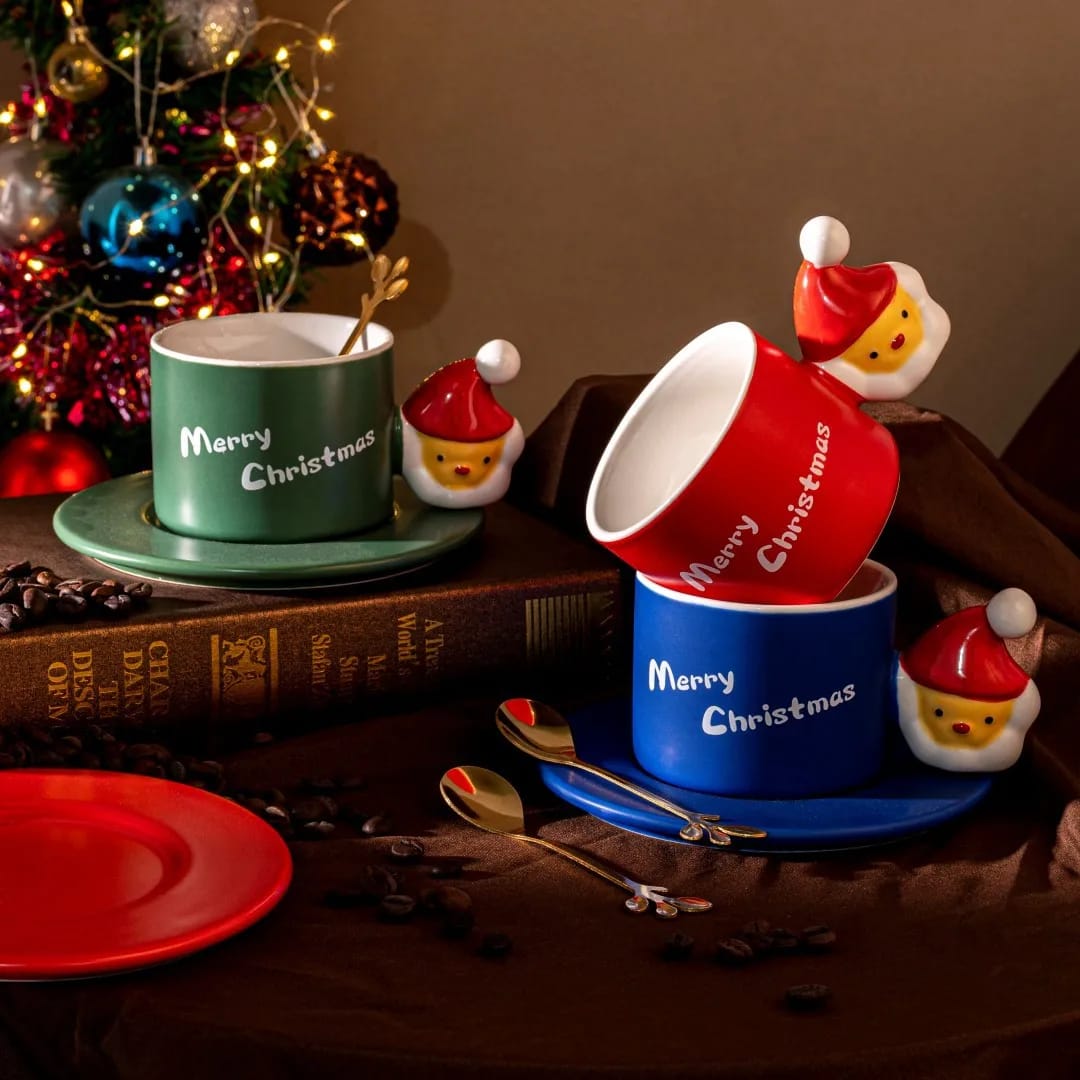 Coffee cup Santa with coaster and spoon