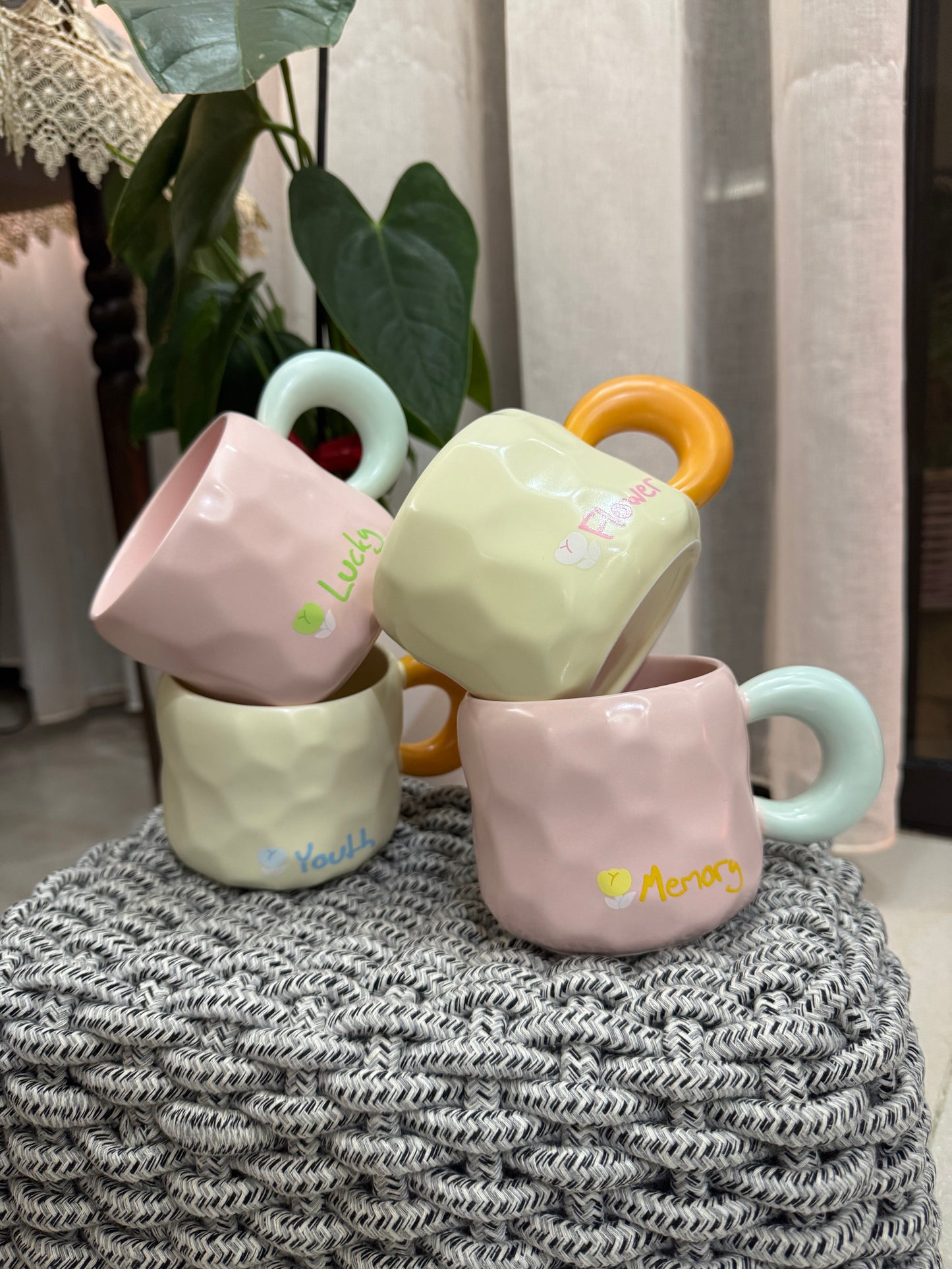 Yellow-pink-mugs-250ml