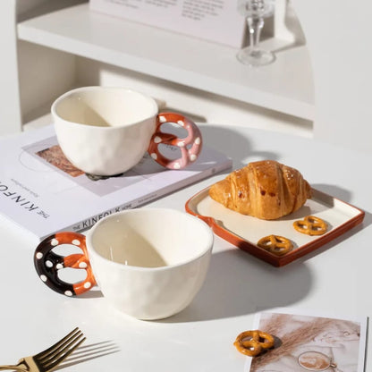 Biscuit Handle mug with Toast plate