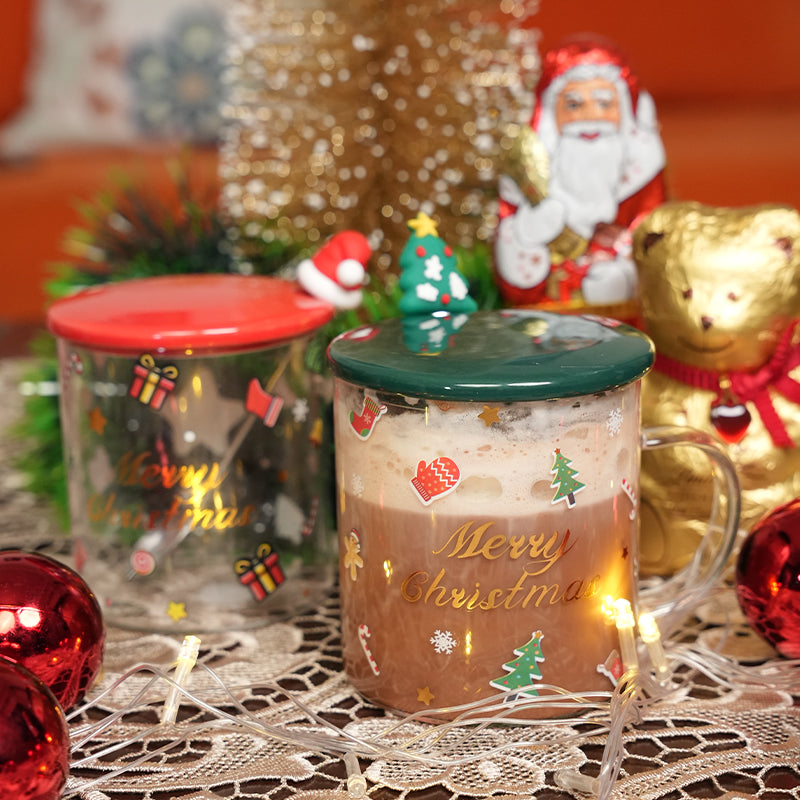 Christmas mug with green or red cover and spoon