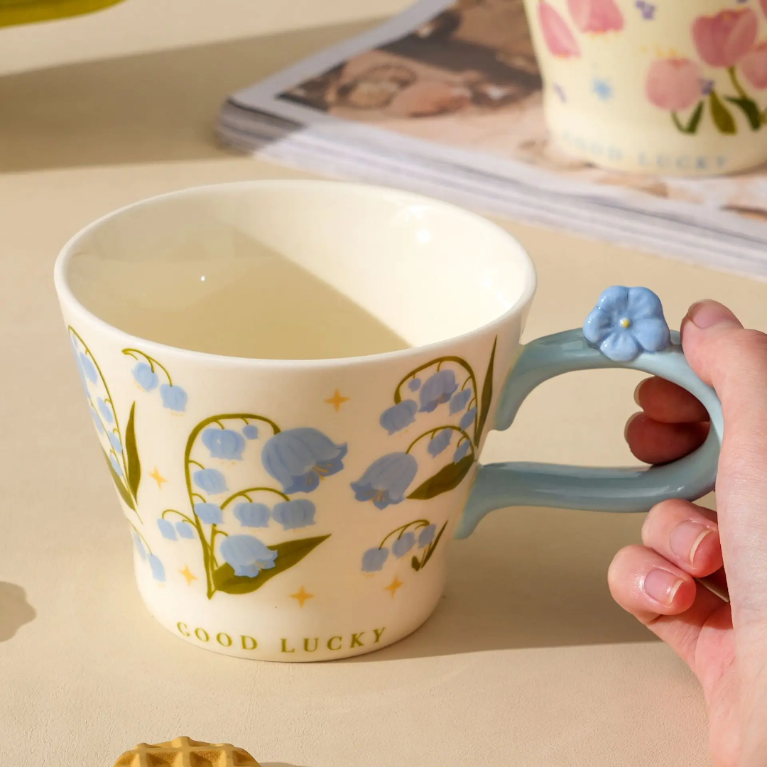 Mug GOOD LUCKY with flower in handle