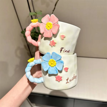 Ceramic mug with big flower