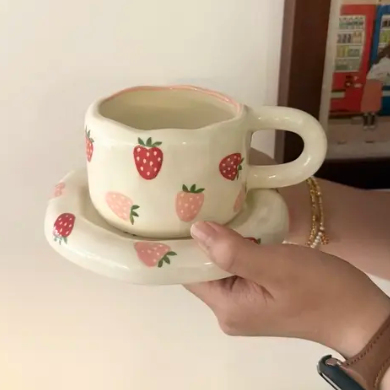 Round Mug with Large Saucer