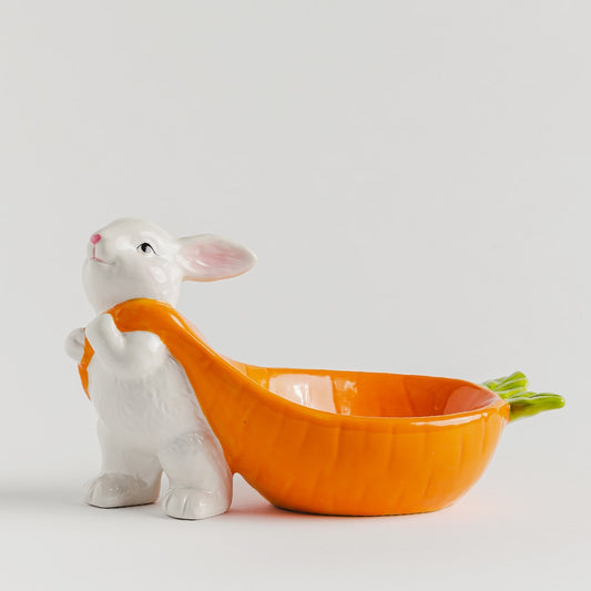 Rabbit dragging bowl