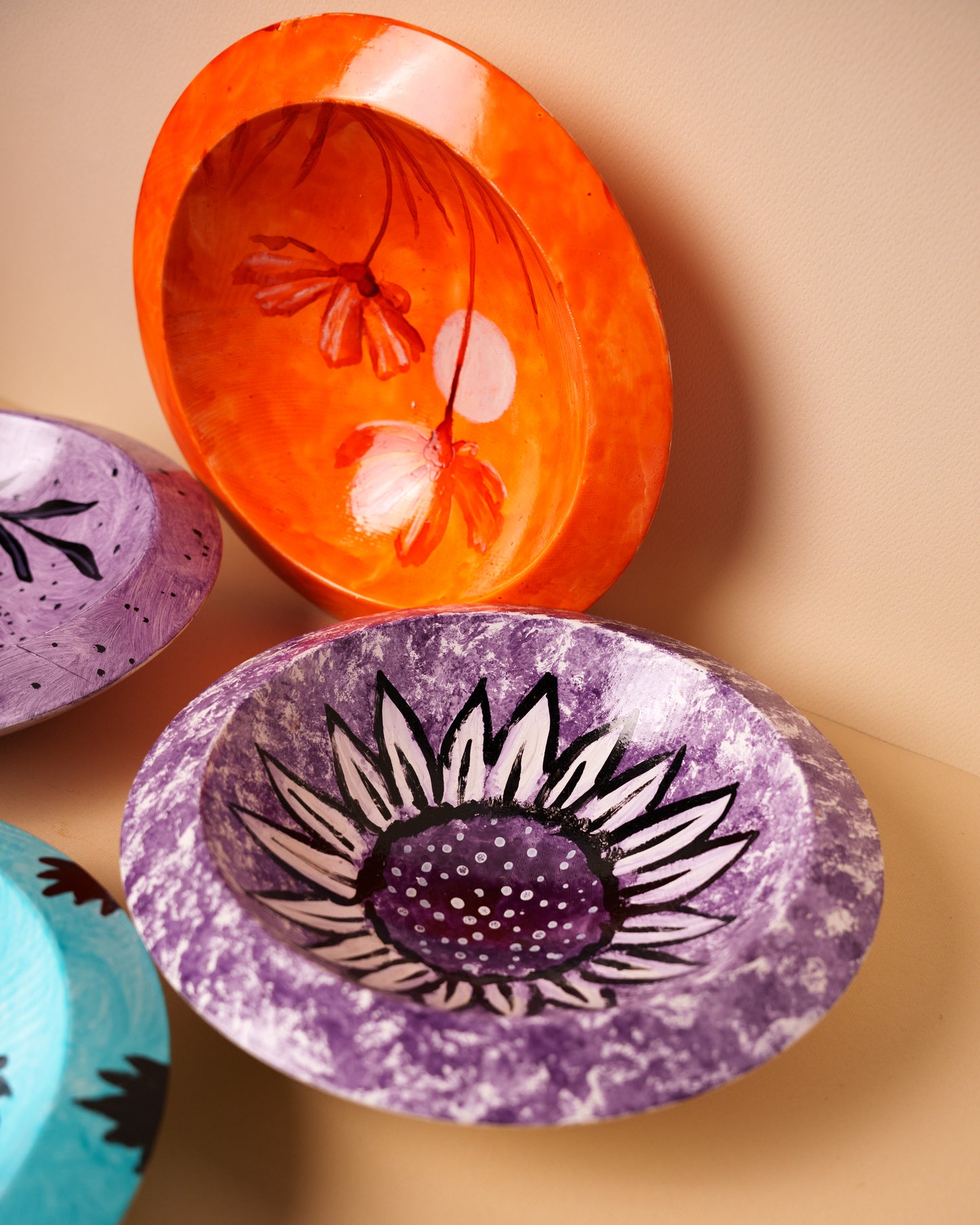 Hand painted plates small 22cm